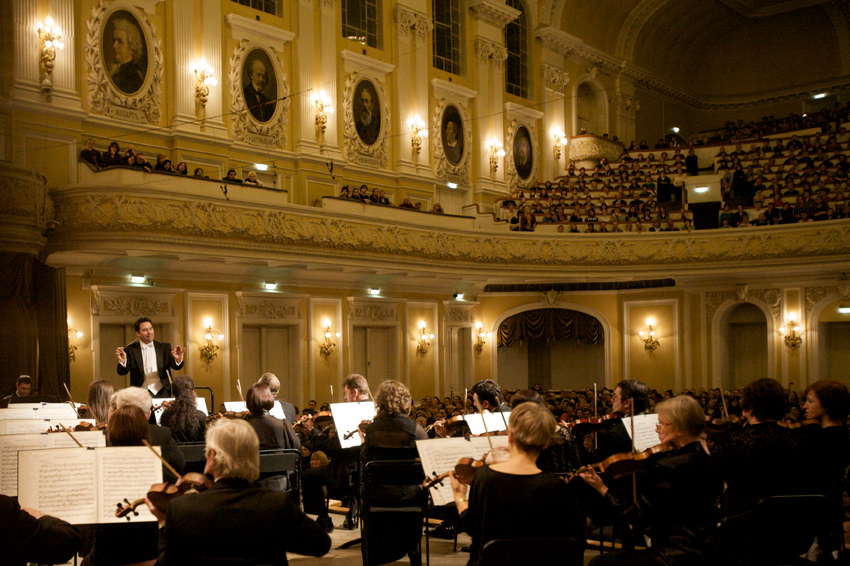 The Moscow Symphony Orchestra The Moscow Symphony Orchestra