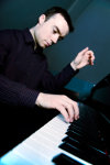 Roderick Chadwick, piano